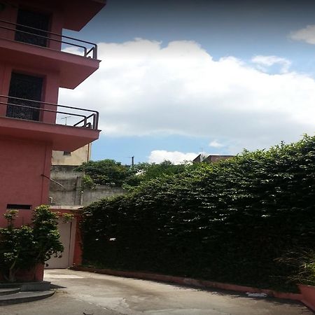 Classic Hotel Perus Екстериор снимка